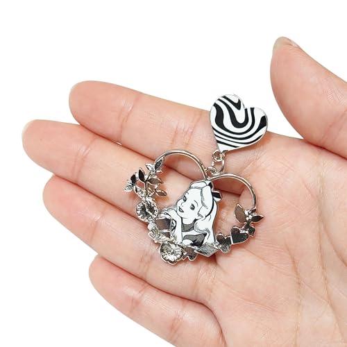 Disney Alice in Wonderland earrings - gift set - Image 6