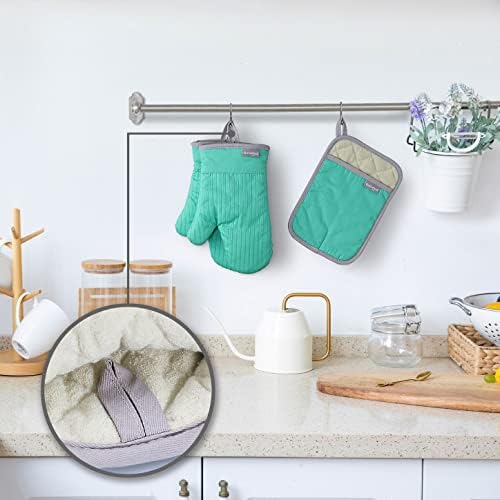 Coziselect Oven Gloves, Heat Resistant Oven Gloves and Pot Holder Set, Silicone Non-Slip Design, Suitable for Cooking, Baking, Grilling, Green