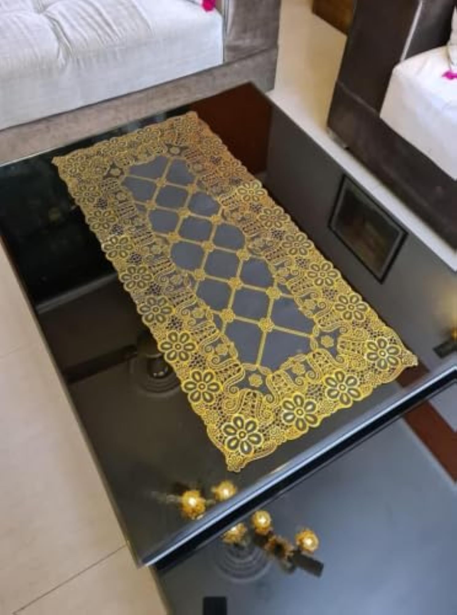 Modern Table Runner for Dining Table, Kitchen & Party Decor