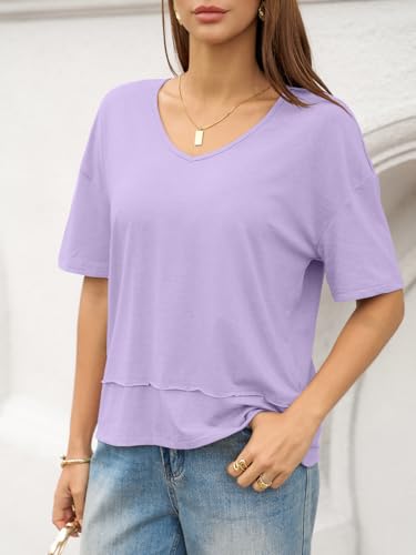 Image of UNCLECAT Womens V Neck T Shirts Summer Trendy Loose Fit Casual Tops Tees | Short sleeve, Spliced hem, Flowy graphic tees,Solid color cute basic t-shirts