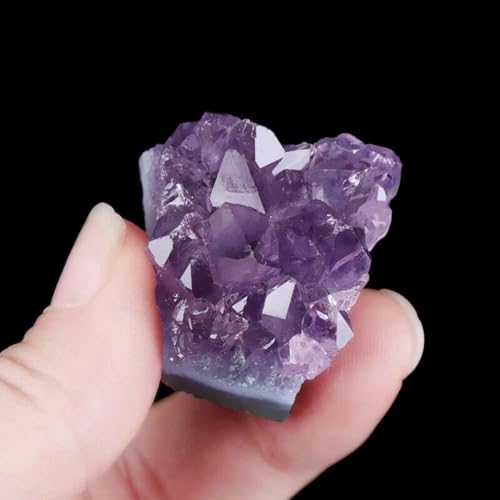 Améthyste brute violette d'exception de 400g au design minéral prestigieux