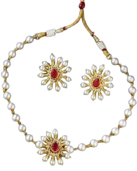 Juego de collar de perlas tradicionales y rubíes con pendientes florales