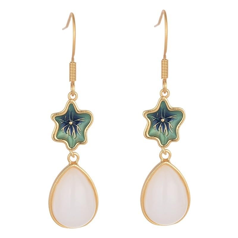 Boucles d'oreilles en pierre blanche et émail floral style jade