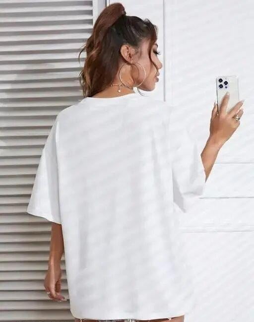 Image of Women's Drop-Shoulder Black Cotton T-Shirt - Brooklyn Print | Short Sleeves | Oversized Fit Cotton
