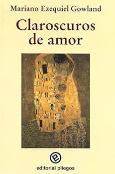 Paperback Claroscuros de amor Book
