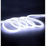 [Flexibilidad e impermeable]En comparación con las tiras de lámpara LED ordinarias,la tira de luz LED de neón es más flexible y se puede doblar fácilmente.Se puede adaptar fácilmente a una variedad de esquinas.La capa impermeable IP65 está cubierta por gel de sílice,adecuada para su uso en interiores y exteriores.¡No te preocupes,solo haz tu decoración!