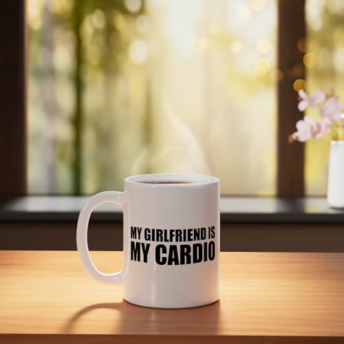 Taza cerámica blanca My Girlfriend Is My Cardio 11 oz miniatura 3