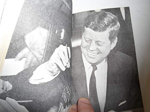 The Kennedy Wit B000NPMS8Y Book Cover