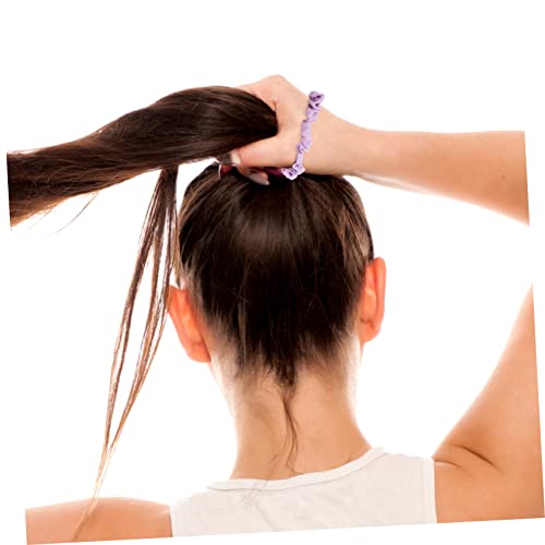 Élastiques à cheveux fleurs : la collection d'accessoires chic et doux pour des coiffures soignées - 6