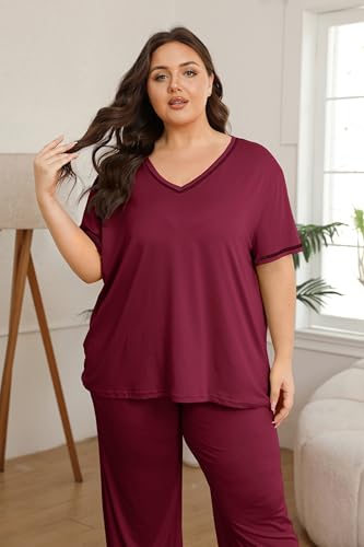 Image of Vozanet Women's Plus Size Pajama Sets Short Sleeve Long Pants Solid Color with Piping Trim Elegant Loungewear Cozy Sleepwear