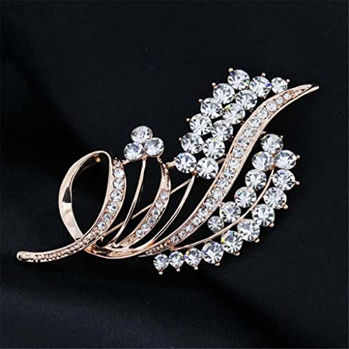 Broche de feuille de bouquet pour sublimer un costume ou un collier uni