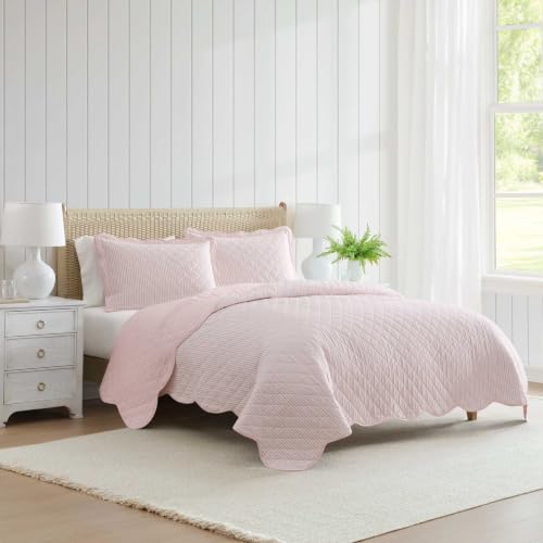 Image of Martha Stewart - King Cotton Percale Quilt with Shams, Reversible Bedding | 100% Cotton Percale, 80 /20 Cotton Blend Fill, Breathable, Reversible Stripe Design, Includes 2 Shams, Machine Washable