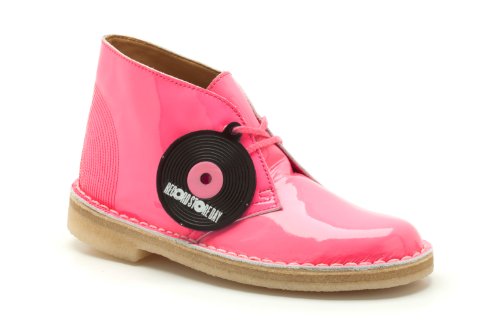 [クラークス] 本革 チャッカーブーツ レザーブーツ デザートブーツ ピンクパテント 21.0 cm