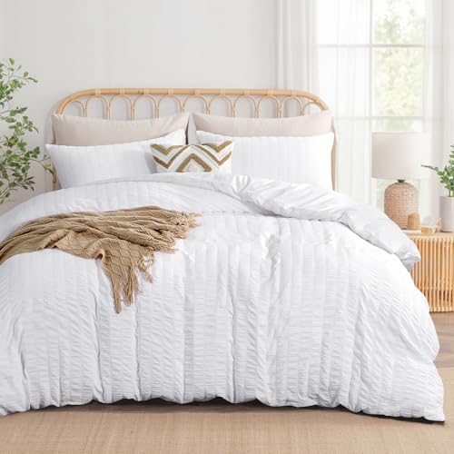 Aisbo Double Duvet Cover Set White Seersucker Bedding Set with 2 Pillowcases Soft Breathable Textured Puckering Bed Quilt Cover Set with Zipper (200×200cm) 3pcs