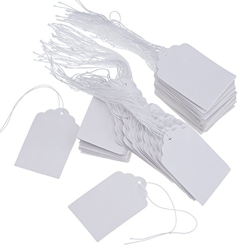 Outus 500 Pieces White Tags with String Marking Strung Tags by 3 * 4.8cm Large Size Writable Tags Display Label for Products Jewelry Clothing Tags
