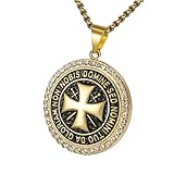【Dettagli Esquisiti con Inlays di CZ】Pietre di zirconio cubico brillanti delimitano la croce e il bordo del ciondolo, aggiungendo un tocco di eleganza da medaglia vintage, reminiscente delle medaglie d'onore cavalleresche storiche assegnate per lealtà e bravura.