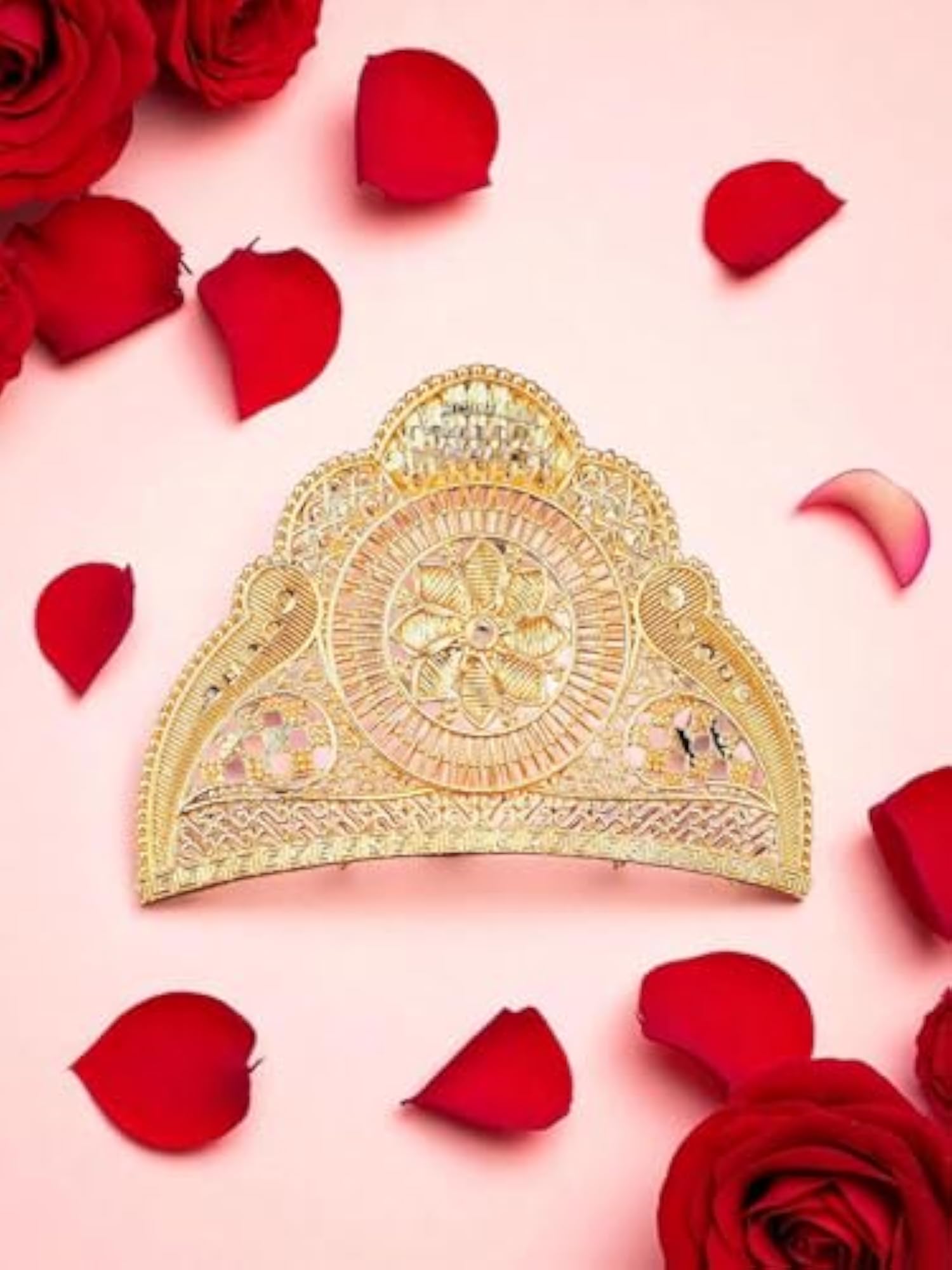 Heritage Style Golden Bridal Mukut with Leaf Motifs