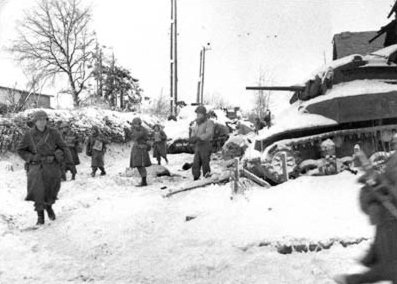 Image of The Battle of the Bulge-The Infantry Struggle great old vintage films