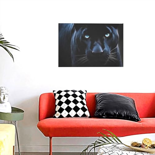 Toile panthère aux yeux bleus pour sublimer un salon moderne