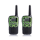 Nella confezione: 2 radio con clip a cintura, 6 batterie ricaricabili AAA (autonomia 5 ore), cavo USB a 2 vie