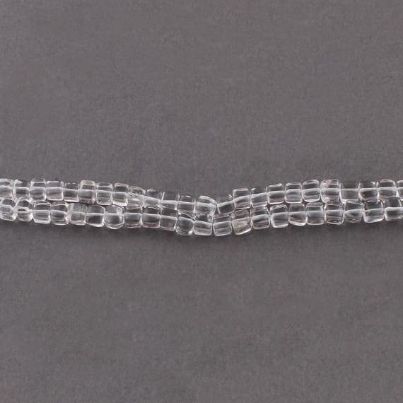 Crystal Quartz smooth cube briolettes de 5mm à 6mm pour vos montages fins SB4444
