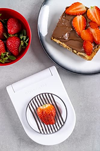 Foto von KitchenAid Eierschneider 11 cm, Eischneidewerkzeug mit Stahldrähten, Weiß