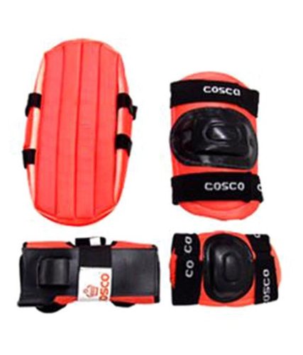 Kit protection roller et casque bleu pour sorties en famille et parcs