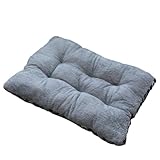 [Forte performance chaude] Le matelas de couchage d'hiver pour chien donne à l'animal un hiver chaud, adapté à différents animaux de compagnie avec quatre tailles au choix, peut rapidement isoler la température du sol, de sorte que la propre température de l'animal ne soit pas perdue.