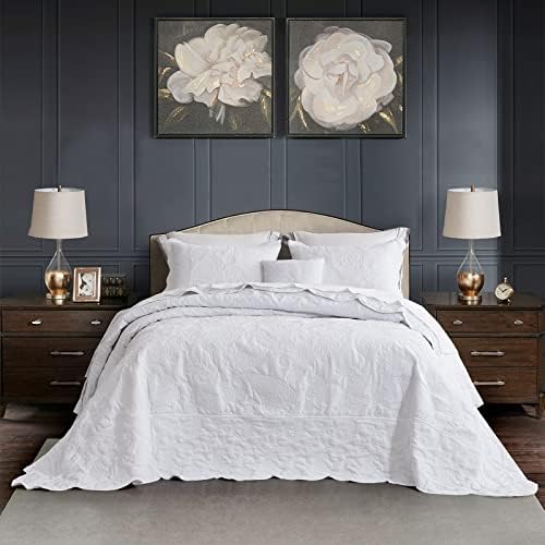HZ&HY Oversized King Bedspread Pure White 138x122 Extra Wide, Coverlet Bedding Set, Lightweight Thin Comforter, Reversible, Luxurious, 4 Piece, 100% Microfiber, California/Alaskan King, Pure White
