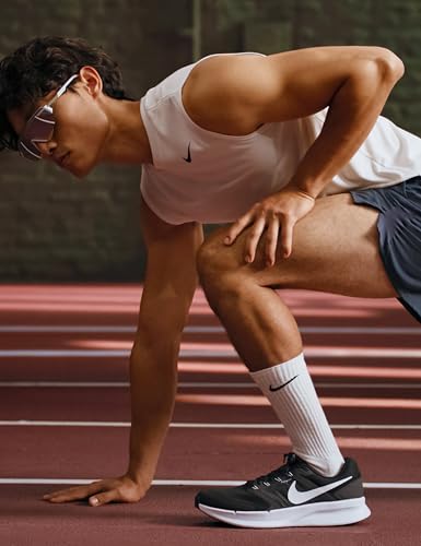 Image of Nike Men's Run Swift 3 Road Running Shoes