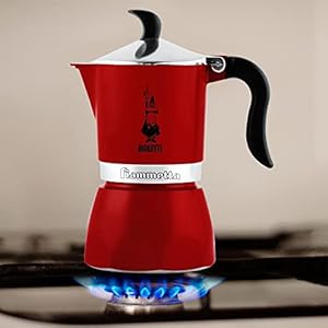 Bialetti Fiammetta Moka Pot–3 Cup Espresso Maker–Chilly Pepper Italian Stovetop Coffee Maker–Compatible with Induction Hobs