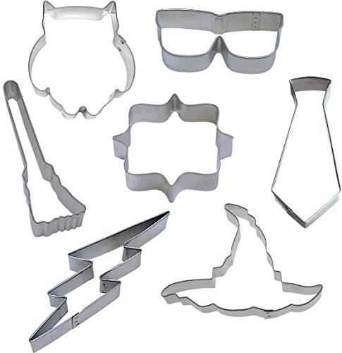 Harry Potter 7 Piece Witch and Wizard Cookie Cutter Set