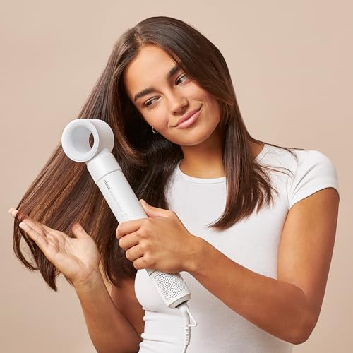 Ufesa Haartrockner Ion Plasma Essence, Temperatursensor, Motor mit 110.000 U/min, Ionengenerator, Beseitigt Frizz, Magnetisches Zubehör, 2 Geschwindigkeiten 2 Temperaturen, Kaltluft, Ultrasilent