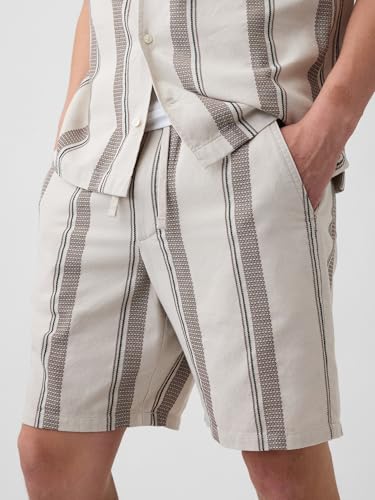 Image of Gap Mens 7 inch Essential ShortCasual Shorts