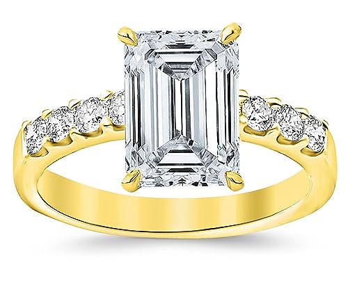 Emerald cut diamond ring image