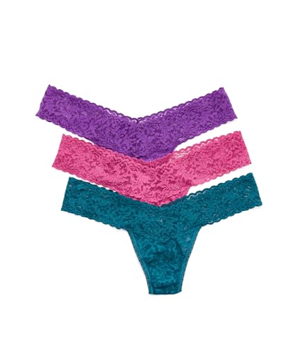 Image of hanky panky - Signature Lace Low Rise Thongs for Women | Lacy Lingerie Underwear | 3 or 5 pack