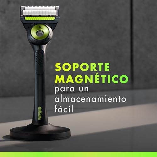 Gillette Labs Rasoir Homme, avec 8 Recharges, Noir - 5
