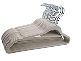 Matec 20er Set weiße Samt Kleiderbügel rutschfest 44 cm breit schmal robust gut belastbar 360° drehbarer Haken für Mäntel Hemden und Anzüge.