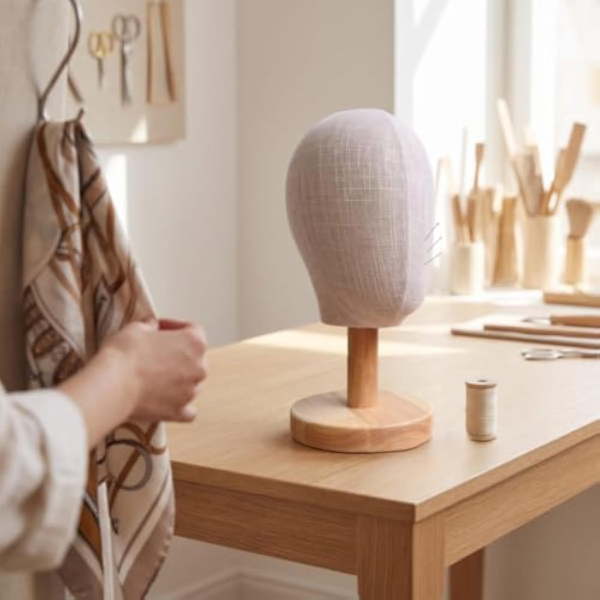 Pinnable Head Stand with Wooden Base, Sturdy Design