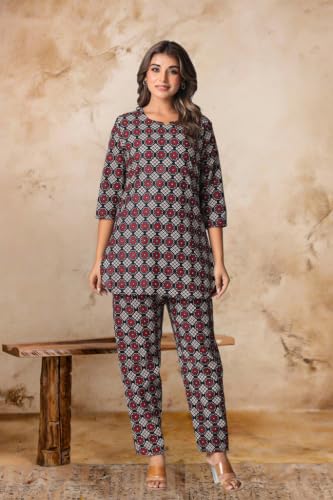 Image of Women's Pure Cotton Printed Night Suit,Top and Relaxed Pajama Set, Stylish Sleepwear, Casual Wear