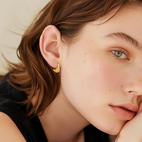 14K Gold Earrings for Women Gold Hoop Earrings for Women Chunky Earring Curved Wrap-Around Twisted Lines Chunky Hoop Earring for Womens 20mm3