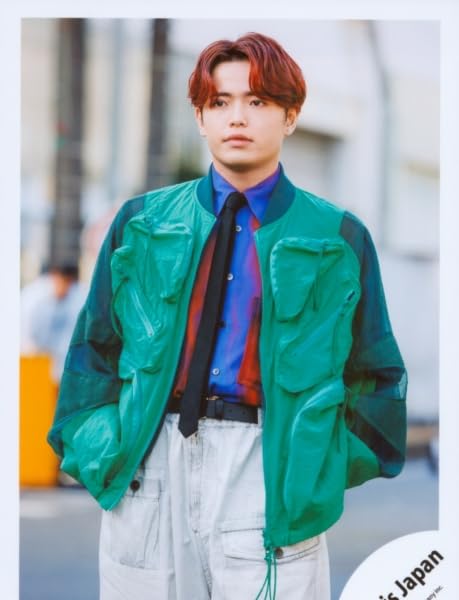 Amazon.co.jp: Travis Japan 公式 生 写真（吉澤閑也）TJ01122 : おもちゃ