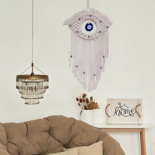 Attrape-rêves en macramé pour transformer un mur vide en espace bohème chic - 4