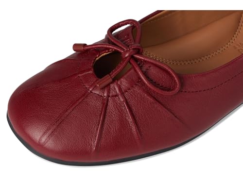 Image of Gentle Souls by Kenneth Cole Women's Marilyn