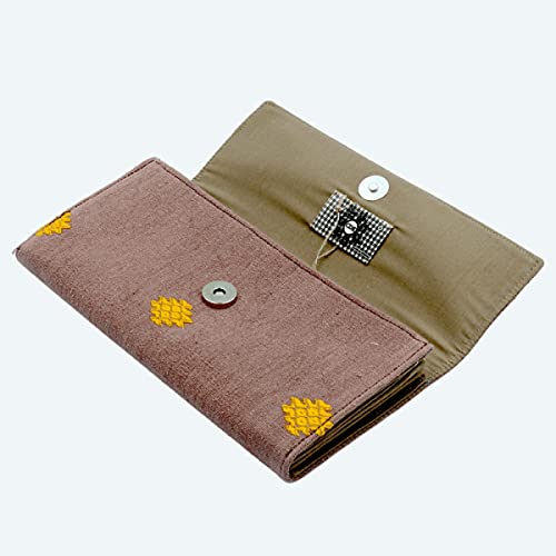 Bhutanese Handicraft Handwoven Raw Silk Purse in Tan