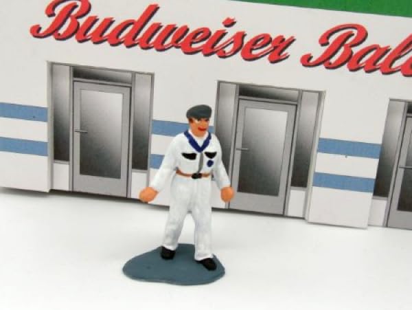 Greenhills F941 Vintage F1 Mechanic for Scalextric Carrera etc 1.32 Scale - New