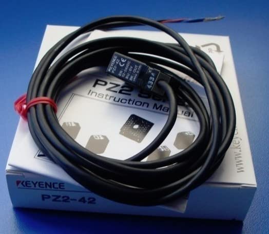 PZ2-42 KEYENCE photoelectric sensor