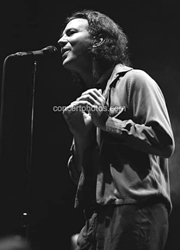Eddie Vedder - Pearl Jam - 8x10 BW Photograph