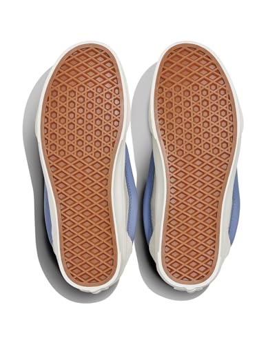 Image of Vans Unisex-Adult Knu Skool Shoe - '90s Retro Puffy Low-Top Fashion Sneakers for Men & Women