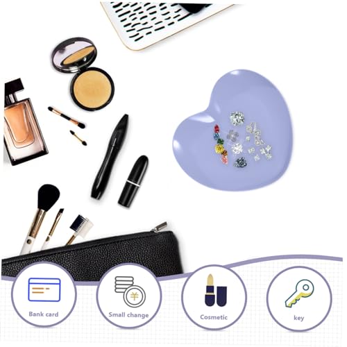 Organisateurs de bijoux en cœur pour coiffeuse ordonnée et routine matinale parfaite